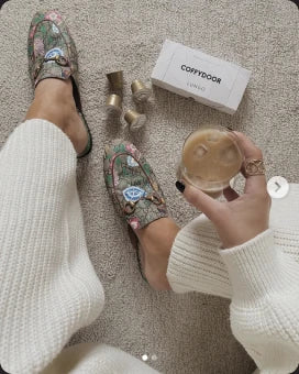 A Coffydoor delivery opened at home
